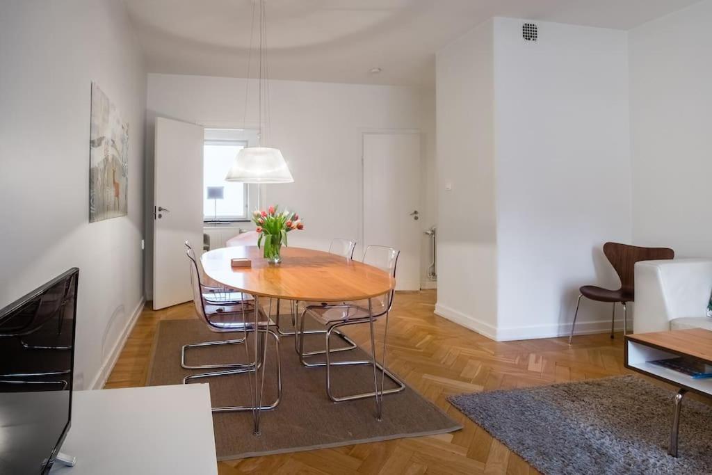 Stockholm Checkin Apartment Alvik Eksteriør billede